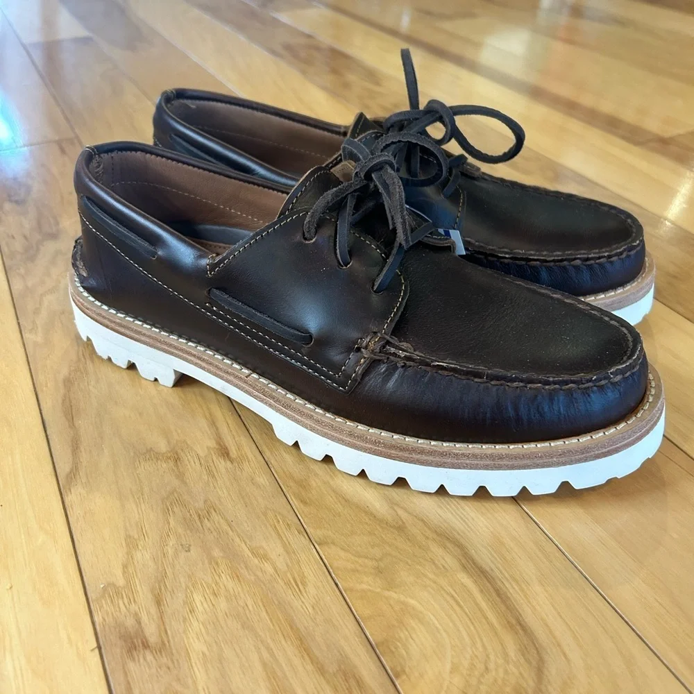 Sperry white ideal business